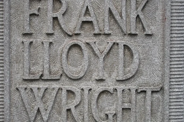 TTT-Frank-Lloyd-Wright-02