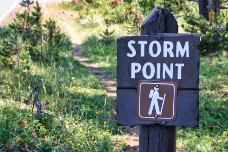 Hiking in Yellowstone National Park - Stormy Point