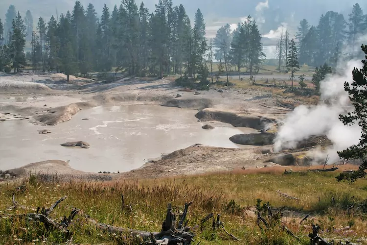 Yellowstone National Park - Black Dragons Caldron