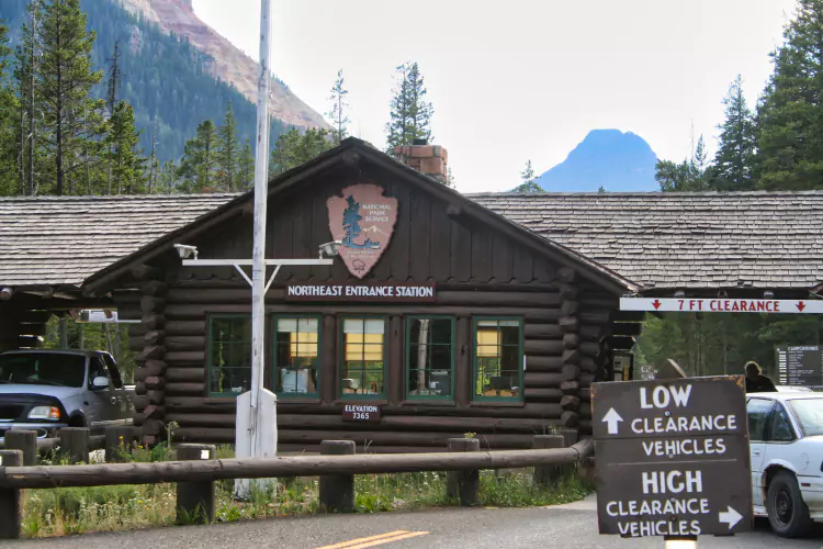 Yellowstone National Park - Entrance