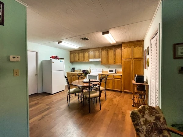 TTT-Airbnb-Trilby-FL-10