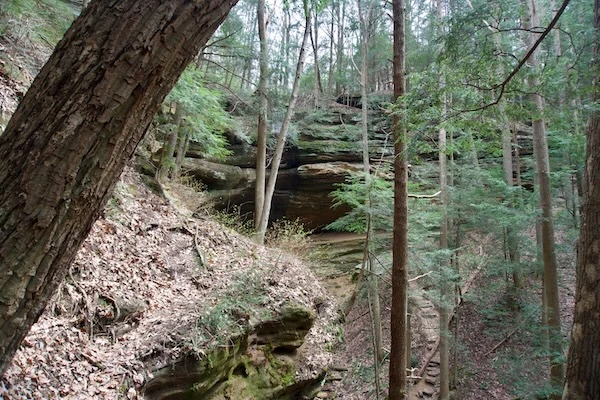 Hocking-Hills-SP-Cantwell-Cliffs-05