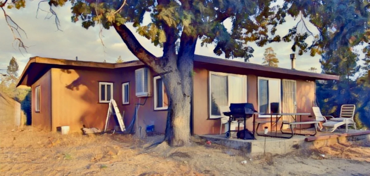 The Lost Pine Cabin in Oakhurst, CA