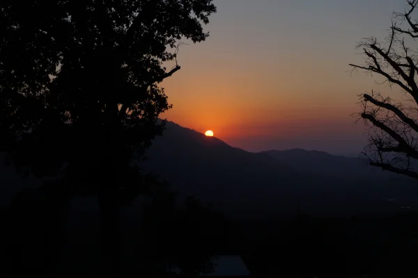 TTT-Airbnb-Oakhurst-CA-Sunset-02
