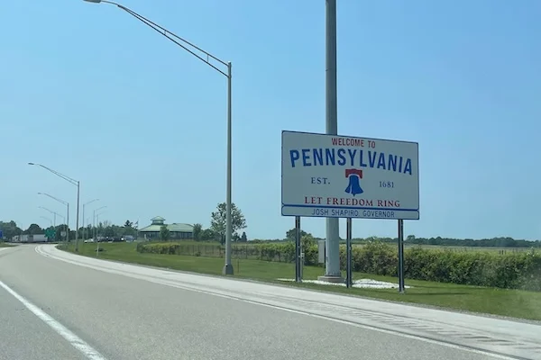 TTT-New-York-Pennsylvania-State-Line-01