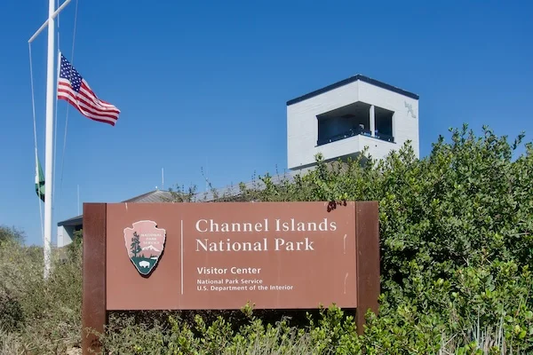 TTT-Channel-Islands-Visitor-Center-01