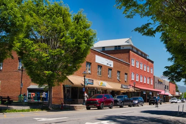 TTT-Downtown-Franklin-NC-02