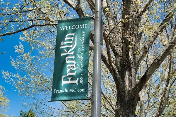 TTT-Downtown-Franklin-NC-04