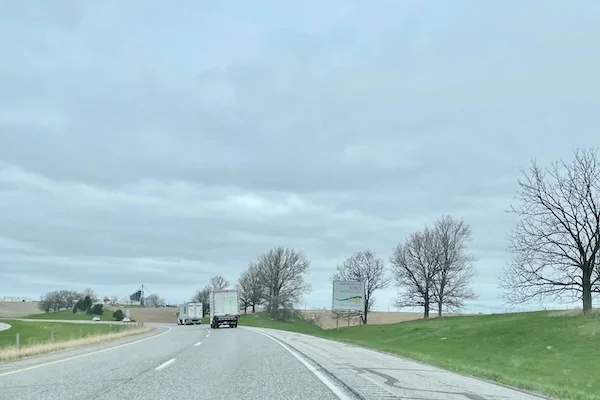 TTT-State-Border-Illinois-Iowa-01