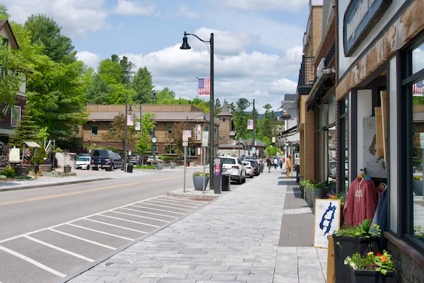 TTT- Lake-Placid-Downtown-04