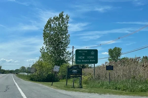 TTT-State-Border-Vermont-New-York -01