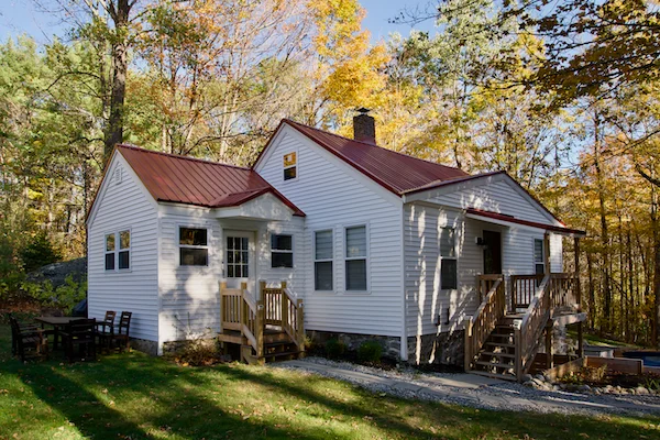 TTT-Airbnb-Meredith-NH-01