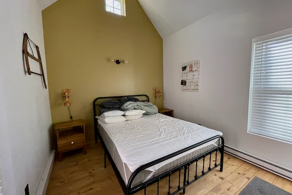TTT-Airbnb-Stamford-VT-04