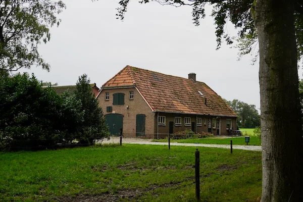 TTT-Old-Farm-01