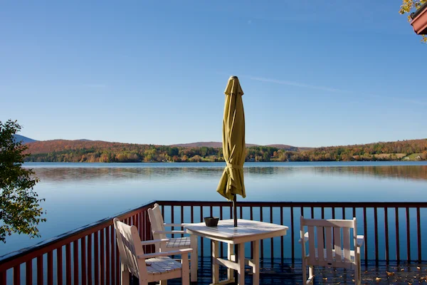TTT-View-Airbnb-Echo-Lake-03