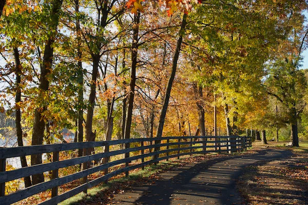 TTT-Windsor-Locks-Canal-Trail-SP-04