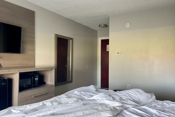 TTT-Red-Roof-Buena-NJ-03