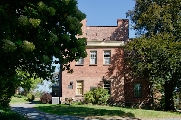 TTT-Ten-Broecke-Triangle-Albany-NY-05