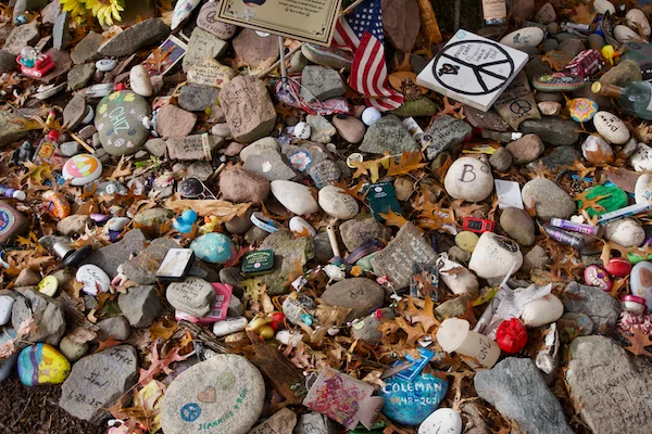 TTT-Woodstock-Monument-Bethel-Woods-NY-04