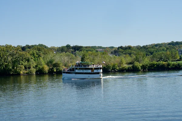 TTT-Albany-River-Front-03