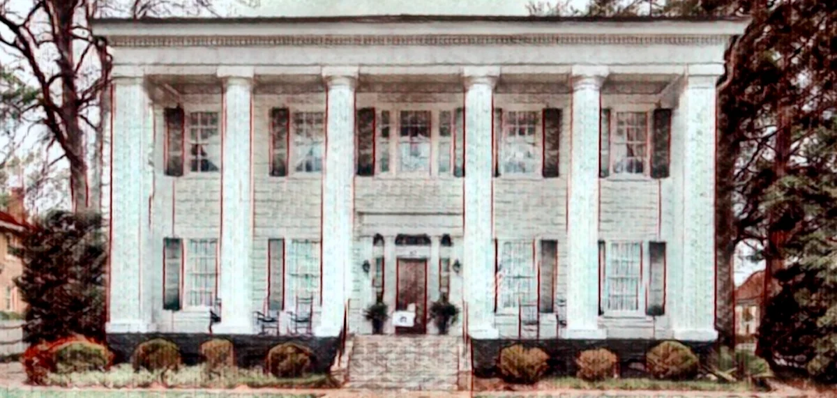 Georgia’s Antebellum Spared by the Flames