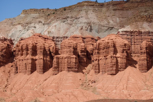 TTT-Capitol-Reef-Fluted-Wall-01