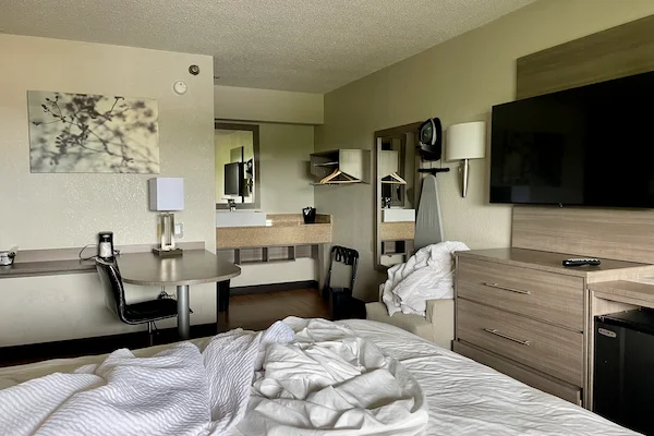 TTT-Red-Roof-Plus-Naperville-IL-06-2025-01