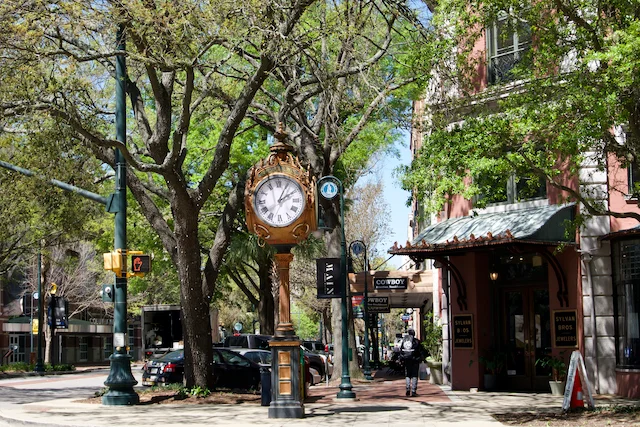 TTT-Columbia-SC-11-Sylvan’s-Jewelers-Clock