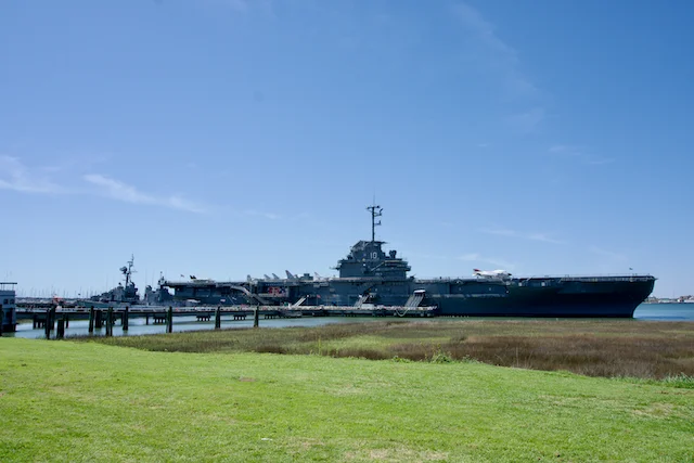 TTT-USS-Yorktown-Patriots-Point-Naval-Maritime-Museum-01
