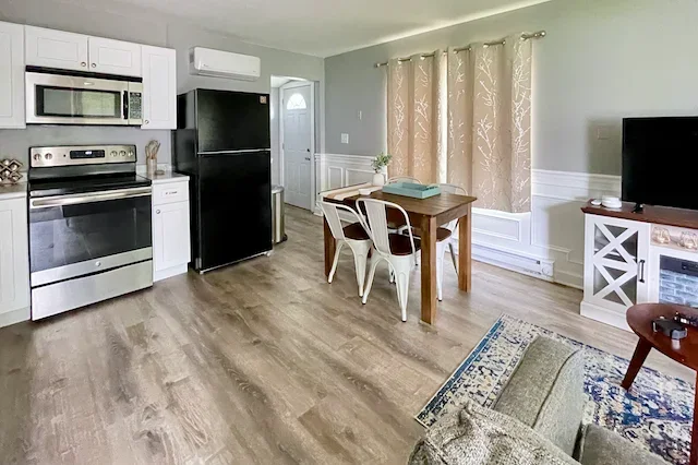 TTT-AIrbnb-St-Charles-IL-01