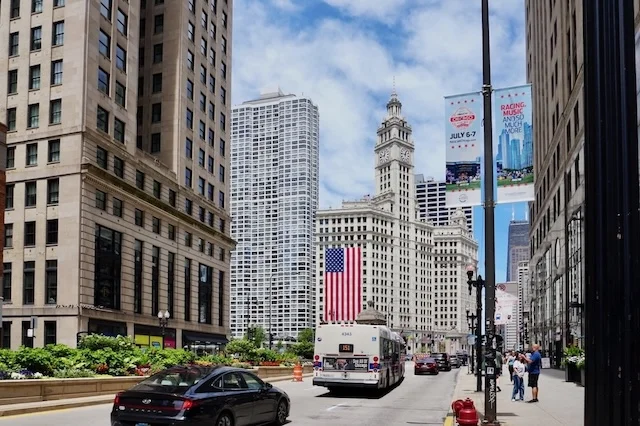 TTT-Downtown-Chicago-IL-07