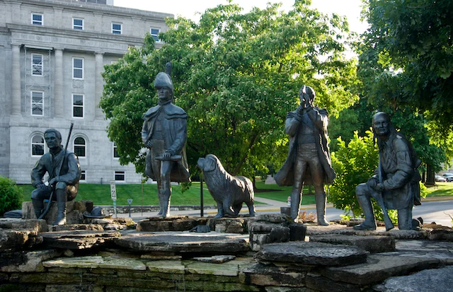 TTT-Lewis-and-Clark-Monument-Jefferson-City-MO-01