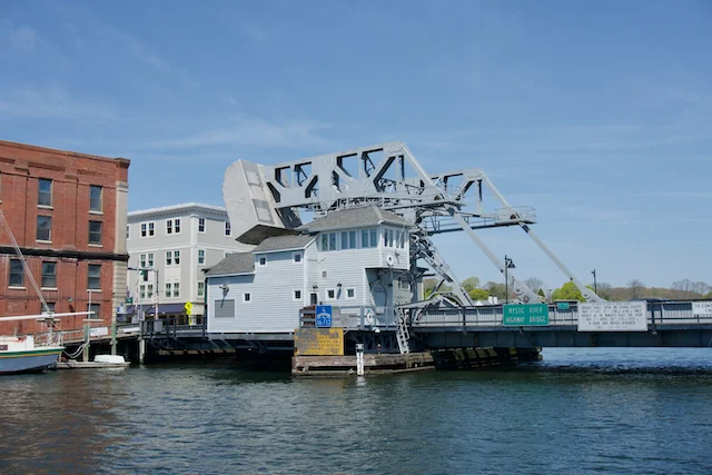 TTT-River-Historic-District-Mystic-CT-01