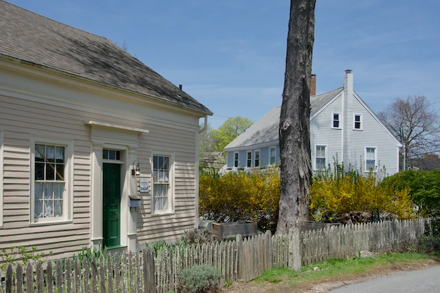 TTT-River-Historic-District-Mystic-CT-05