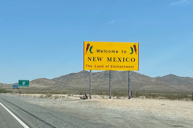 TTT-State-Border-Arizona-New-Mexico-01