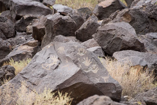 TTT-Petroglyph-NM-Piedras-Marcadas-Canyon-05