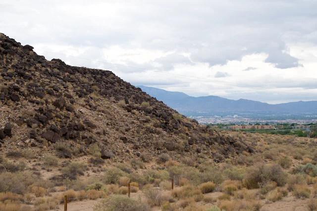 TTT-Petroglyph-NM-Rinconada-Canyon-Trail-03