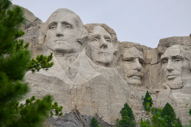 TTT-Mount-Rushmore-National-Memorial-02